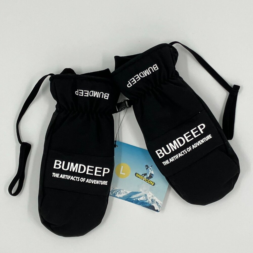 Brand New Large Size pair of warm Black Bumdeep  ski mittens